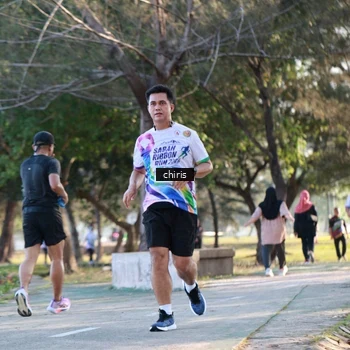 Runner Photo 6121814