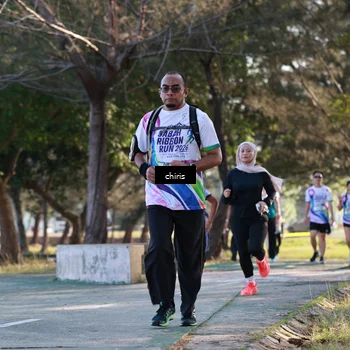 Runner Photo 6121842