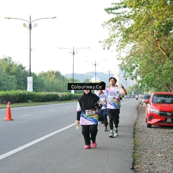 Runner Photo 6121887