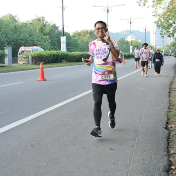 Runner Photo 6122183