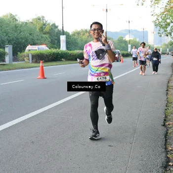 Runner Photo 6122189