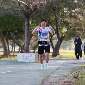 Runner Photo 6122938