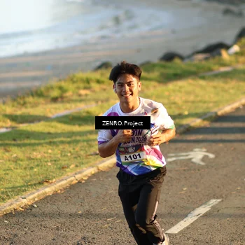 Runner Photo 6122944