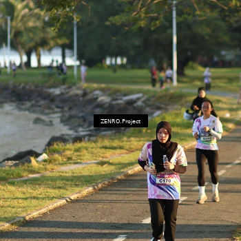 Runner Photo 6123022