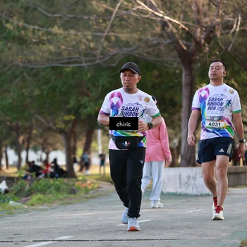 Runner Photo 6123101
