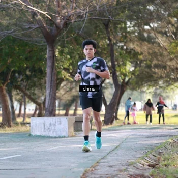 Runner Photo 6123104