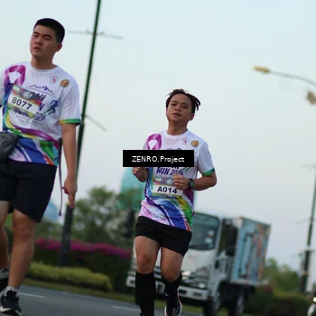 Runner Photo 6123122