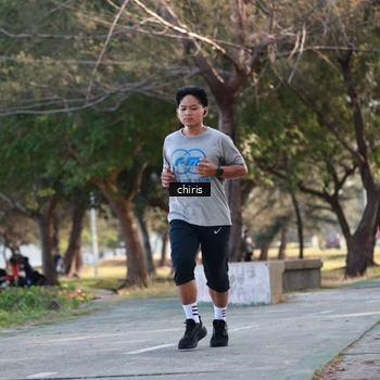 Runner Photo 6123190