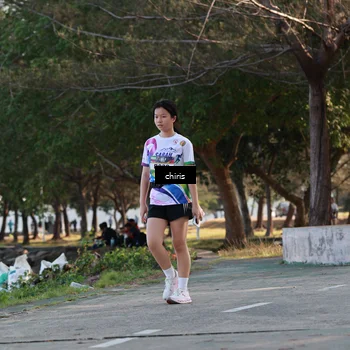 Runner Photo 6123395