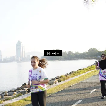 Runner Photo 6123529