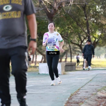 Runner Photo 6123549