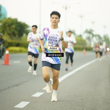Runner Photo 6123564