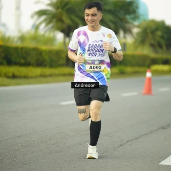 Runner Photo 6123641