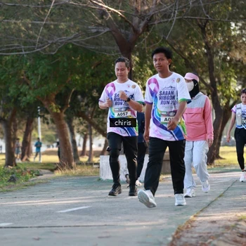 Runner Photo 6123711