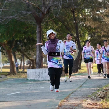 Runner Photo 6123731