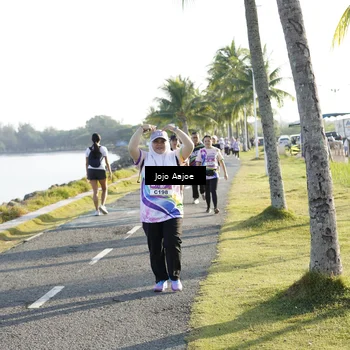 Runner Photo 6123994
