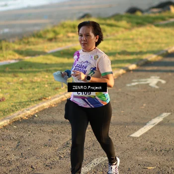 Runner Photo 6124035