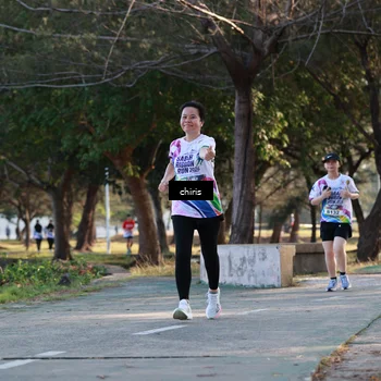 Runner Photo 6124074