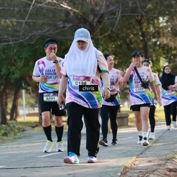 Runner Photo 6124085