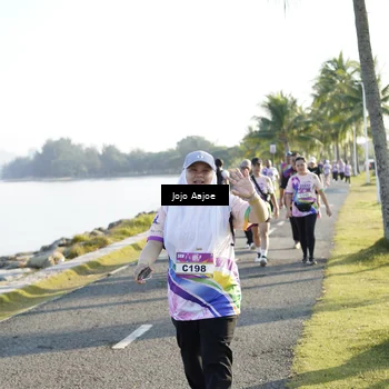 Runner Photo 6124146