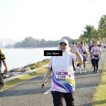 Runner Photo 6124166