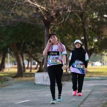 Runner Photo 6124242