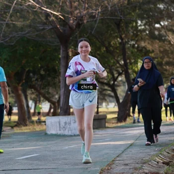 Runner Photo 6124355
