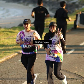 Runner Photo 6124390
