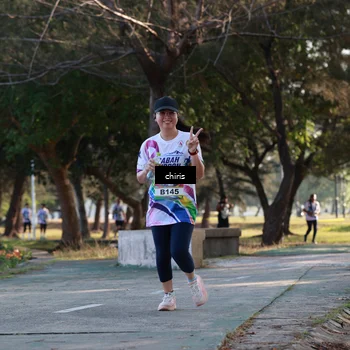 Runner Photo 6124413