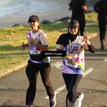 Runner Photo 6124420