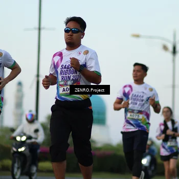 Runner Photo 6124431