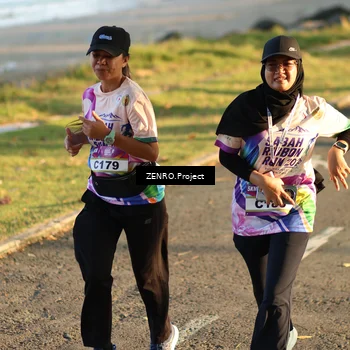 Runner Photo 6124495