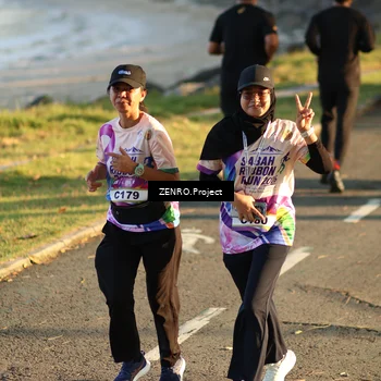 Runner Photo 6124533