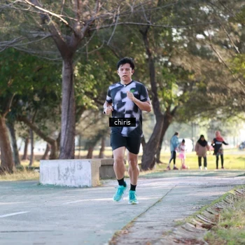 Runner Photo 6124563