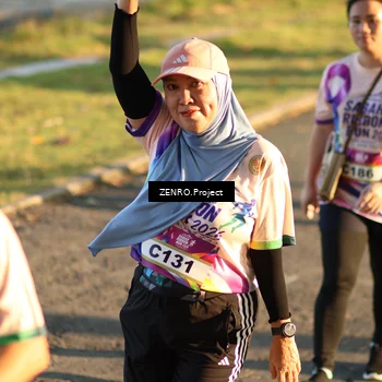 Runner Photo 6124789