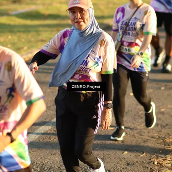 Runner Photo 6124793