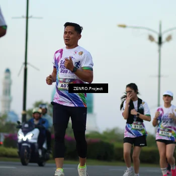 Runner Photo 6124938