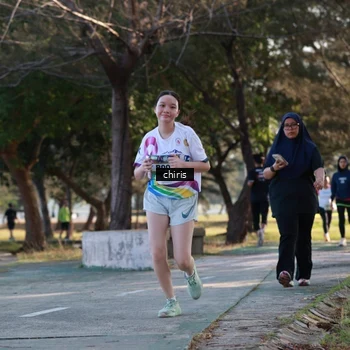 Runner Photo 6125040