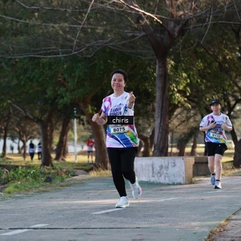 Runner Photo 6125048