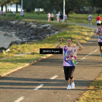 Runner Photo 6125298