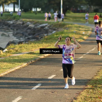 Runner Photo 6125312