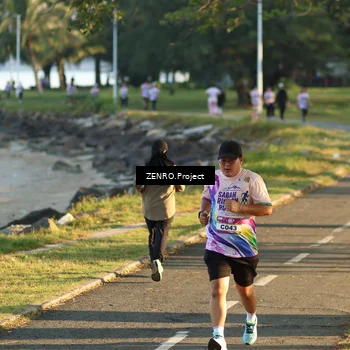 Runner Photo 6125346