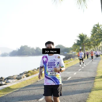 Runner Photo 6125359