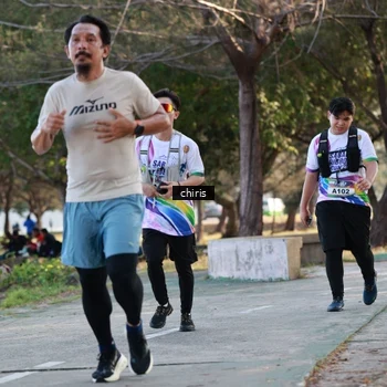 Runner Photo 6125364