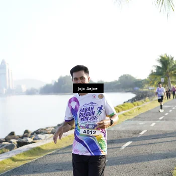 Runner Photo 6125470