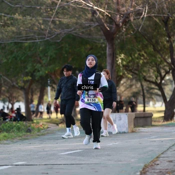 Runner Photo 6125476