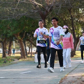 Runner Photo 6125479