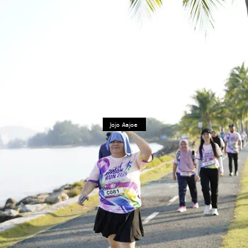 Runner Photo 6126070