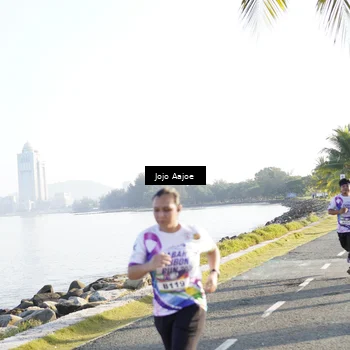 Runner Photo 6126677