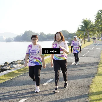 Runner Photo 6126913